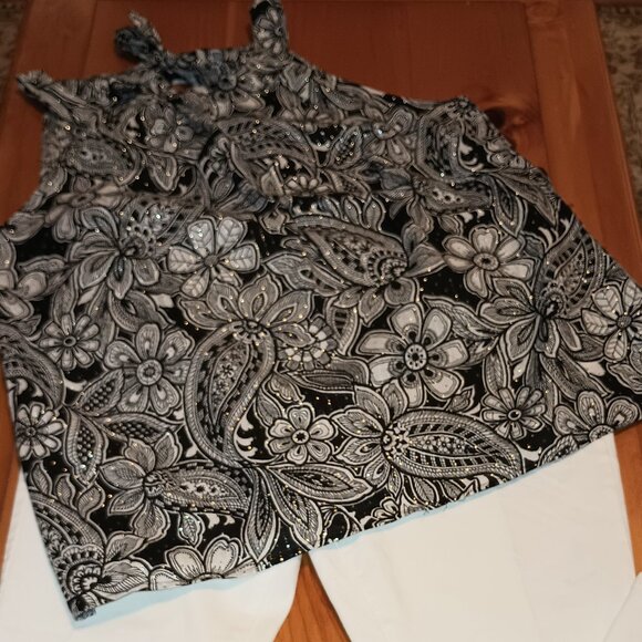 Talbots Size XL Black and White Halter Top (NWT) - Picture 1 of 9